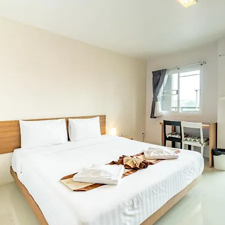 Ascella Sukhumvit 38 Apartment Bangkok Exterior photo
