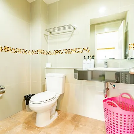 Ascella Sukhumvit 38 Apartment Bangkok Exterior photo