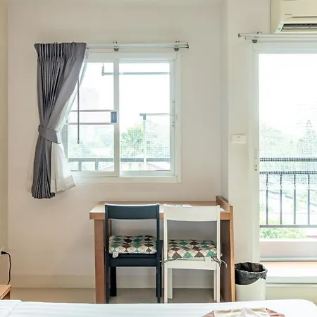Ascella Sukhumvit 38 Apartment Bangkok Exterior photo